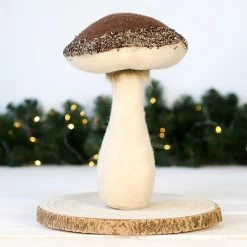 Brown Mushroom 31cm