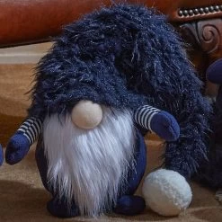 Three Kings Navy Super Furry Winter Wilbert