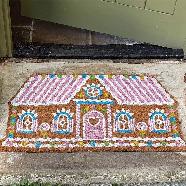 Three Kings Gingerbread House Door Mat (40 X 75cm) 1 Three Kings Gingerbread House Door Mat (40 X 75cm)